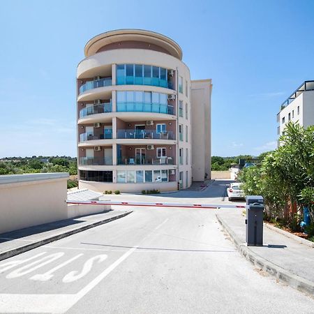 Monte Paradiso Sun Apartment Pola Esterno foto